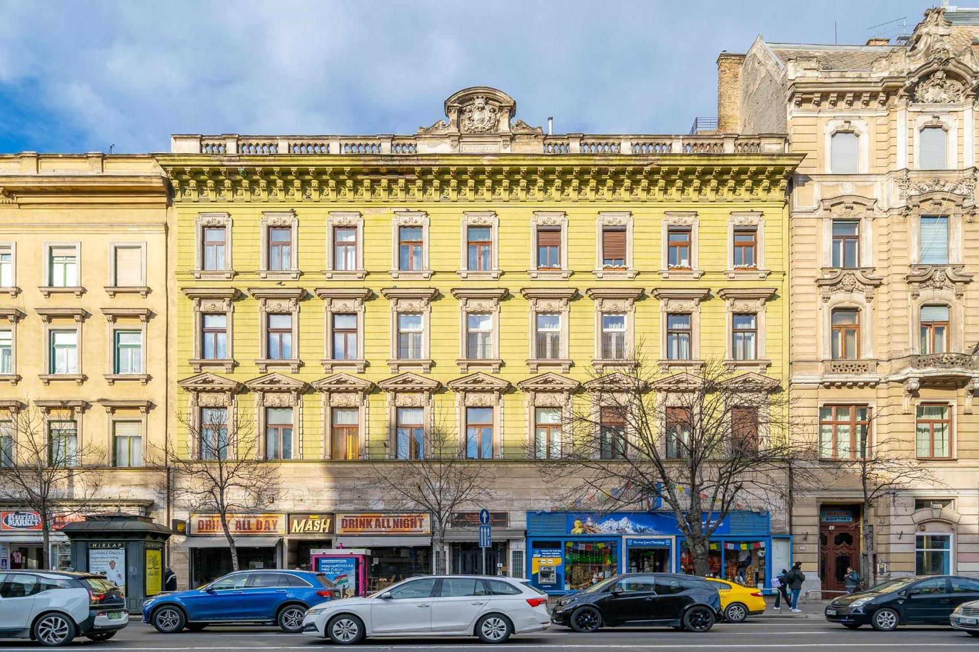 Astoria Premium Suites - R26 — Fotók 2