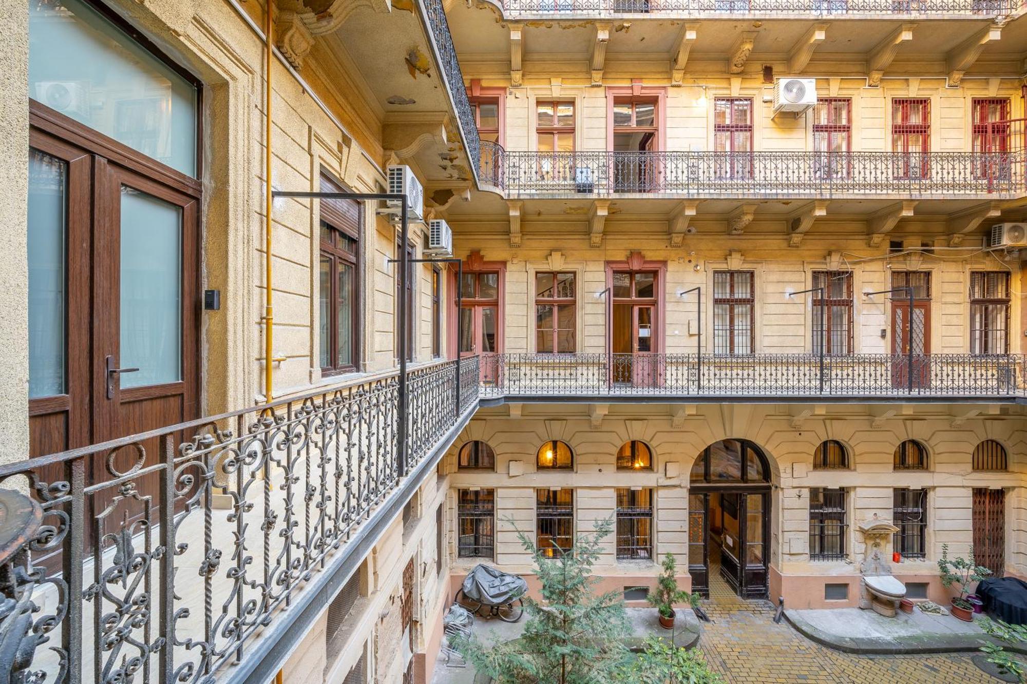 Astoria Premium Suites - R26 — Fotók 3